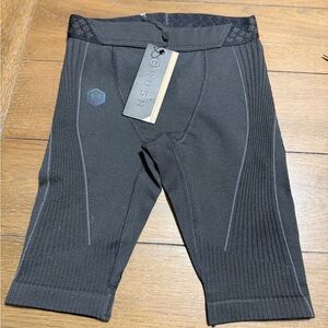 NWT Black Under Armour Rush Compression Shorts size S